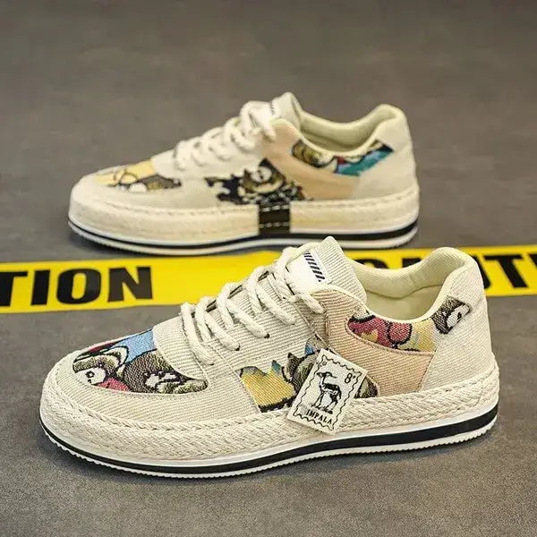 Mens Color-Matching Canvas Sneakers | UV-Resistant Low-Top Casual Shoes in Beige, Black, Green