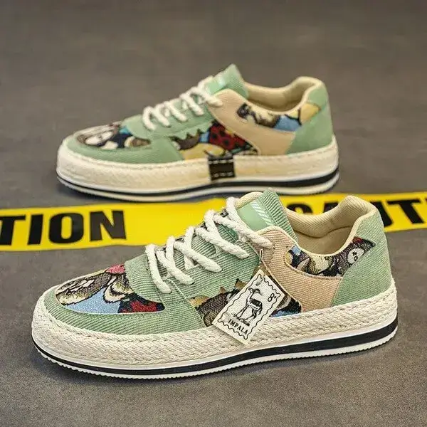 Mens Color-Matching Canvas Sneakers | UV-Resistant Low-Top Casual Shoes in Beige, Black, Green